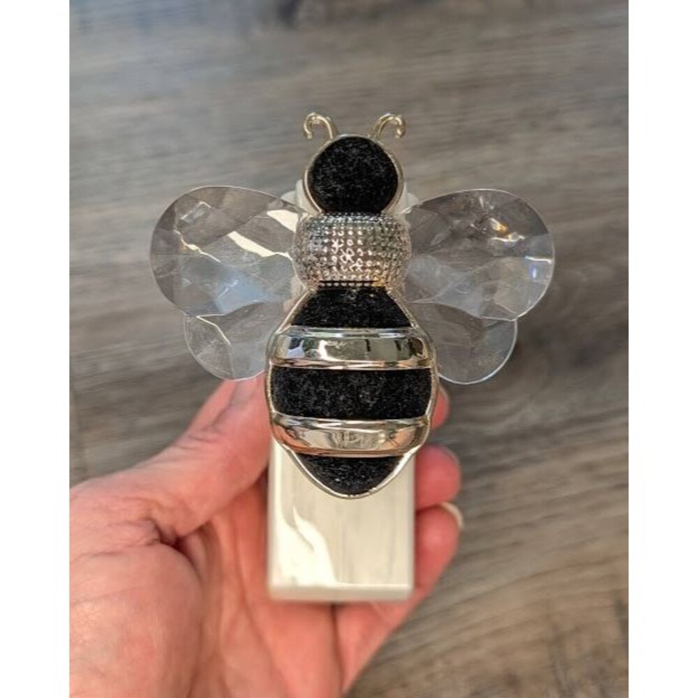 Bath & Body Works Wallflower Plug In Bridgerton Bee 🐝